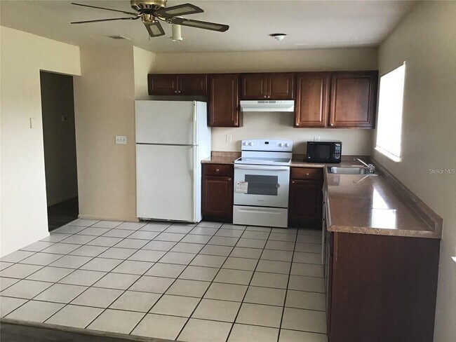 Building Photo - 3 br, 2 bath House - 7104 Gama Court
