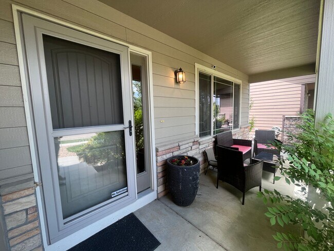 Foto del edificio - Beautiful single-family home in Berthoud!