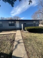 Building Photo - 2000 Indianapolis Rd