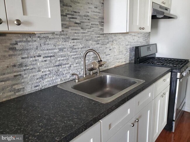 Foto del edificio - 4354 Manayunk Ave