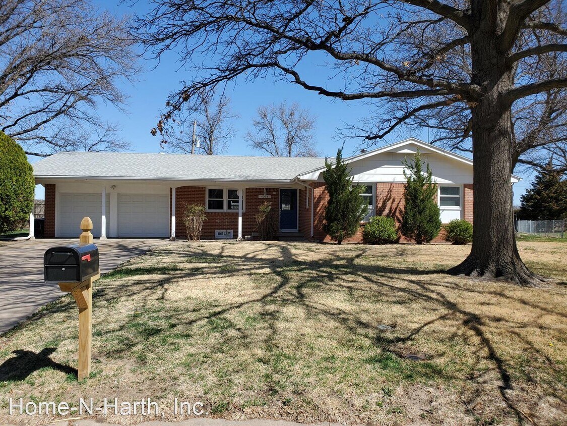 Primary Photo - 3 br, 2 bath House - 4038 N Charles