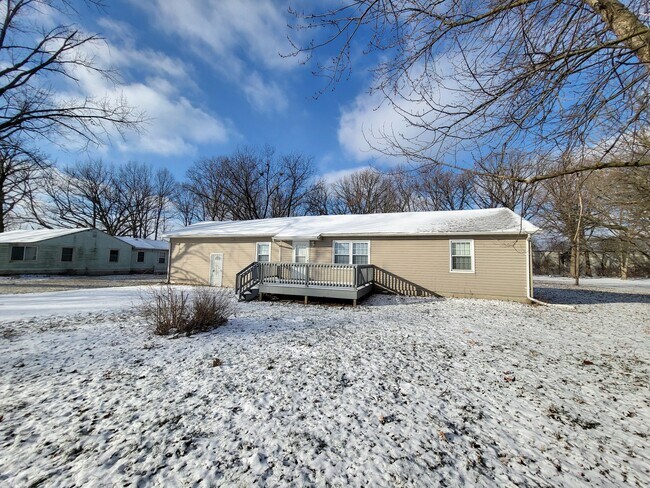 Building Photo - 2520 Kristen Dr
