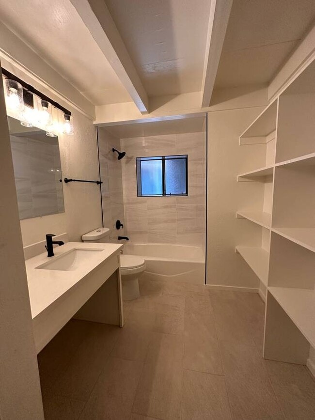 Newly tiled shower and floors bathroom - 43 Marie St