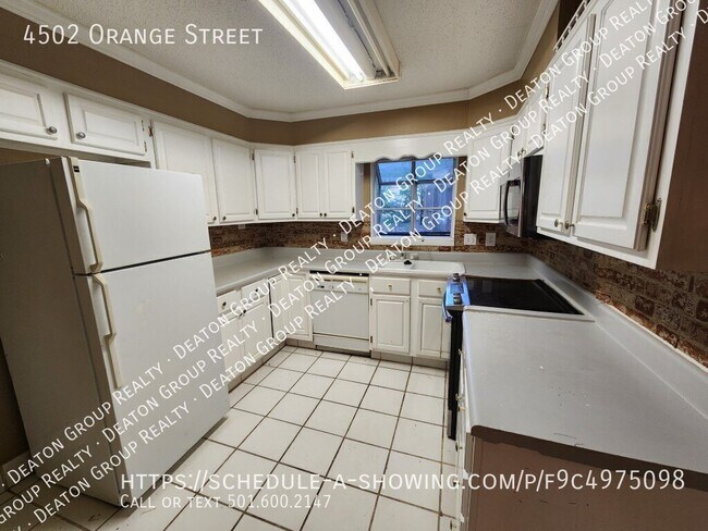 Building Photo - 4502 Orange St