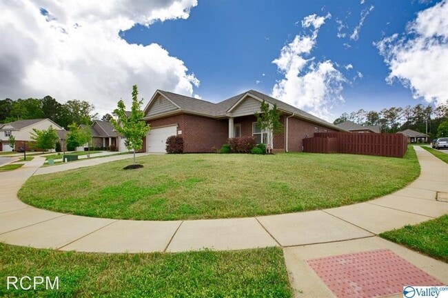 Building Photo - 4 br, 2 bath House - 332 Acorn Grove Lane