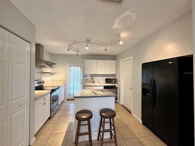 Foto del edificio - 749 Hartford Dr NW