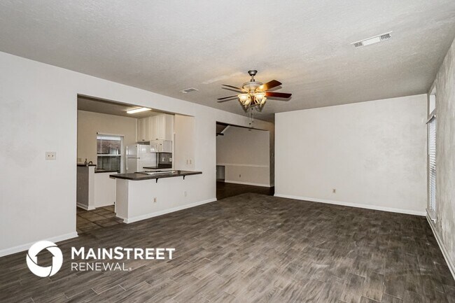 Foto del edificio - 7897 Bentwood Cir