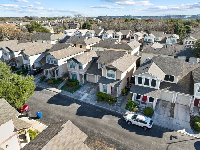 Foto del edificio - 6223 W Jolie Ct