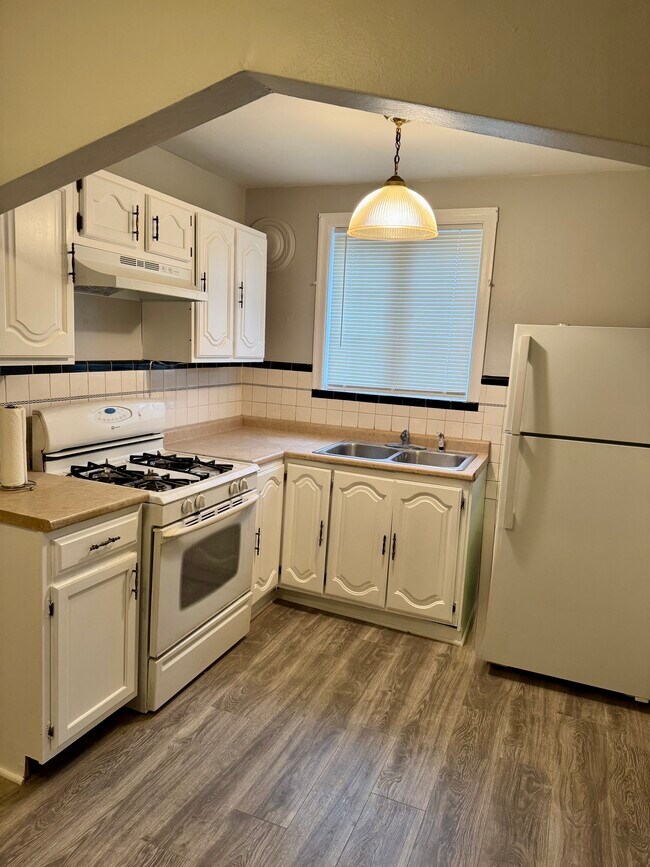 Foto del edificio - 4215 Jennings Station Rd
