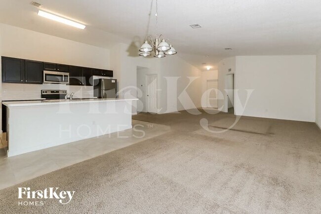 Foto del edificio - 1549 SW Fresno Rd