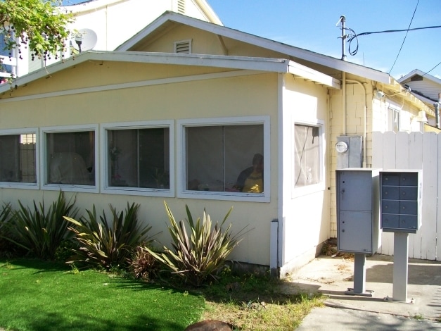 Building Photo - 150-152 C Leibrandt Ave