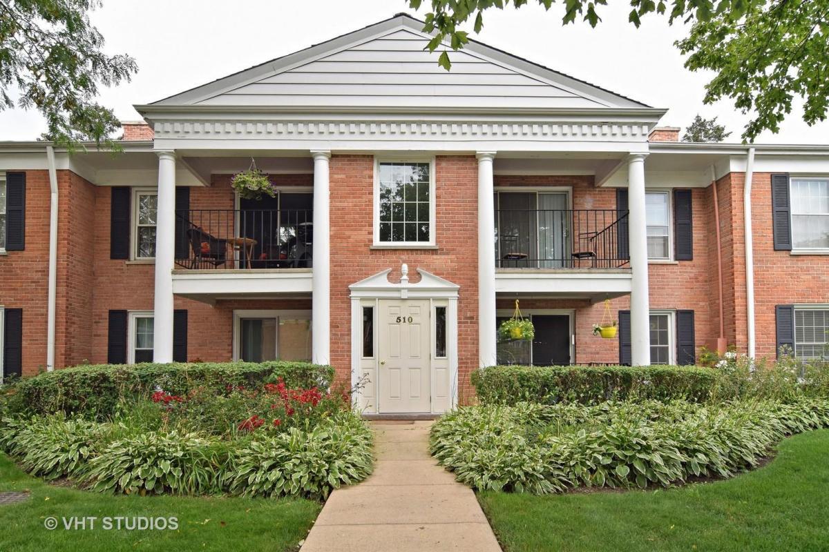 510 Shorely Dr, Barrington, IL 60010 Townhome Rentals in Barrington