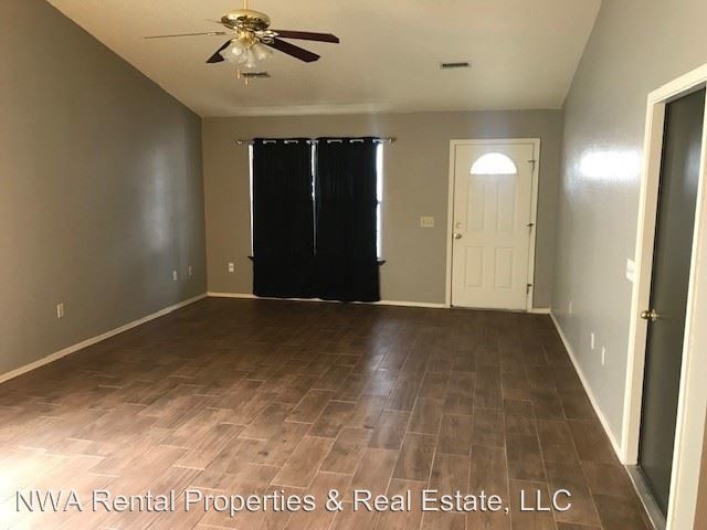 Foto del edificio - 2 br, 2 bath House - 2106 Blueberry Lane