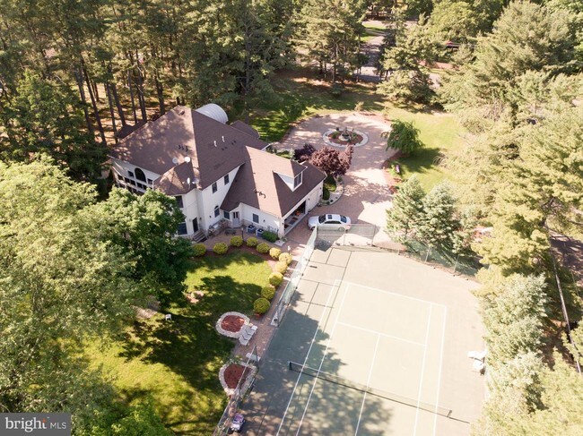 Building Photo - 740 Kresson Rd