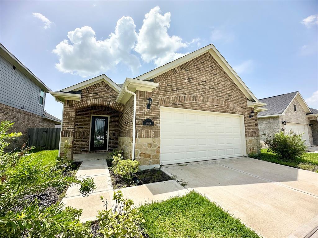 Foto principal - 7918 Chukka Dr