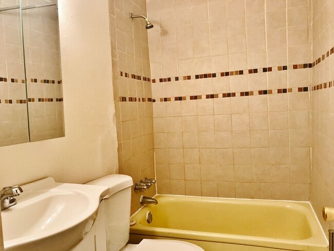 Building Photo - Shadyside - Apartments For Rent In Pittsburgh