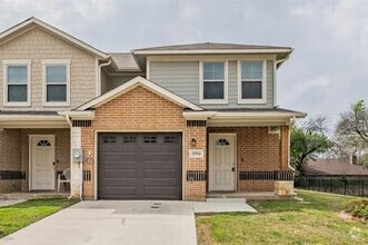 Building Photo - 3544 Milan St