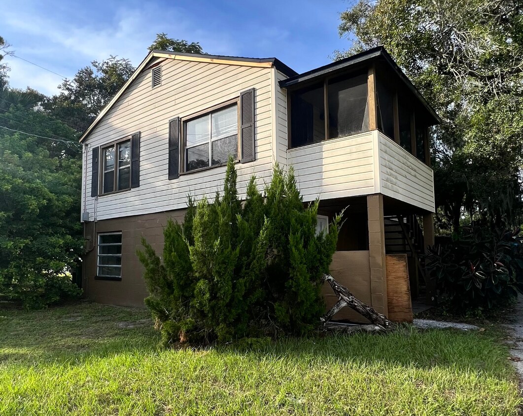 1108 Holmes St, Cocoa, FL 32922 House Rental in Cocoa, FL