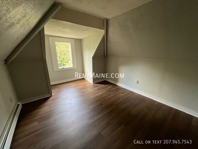 Foto del edificio - 85 Second St. Unit-C