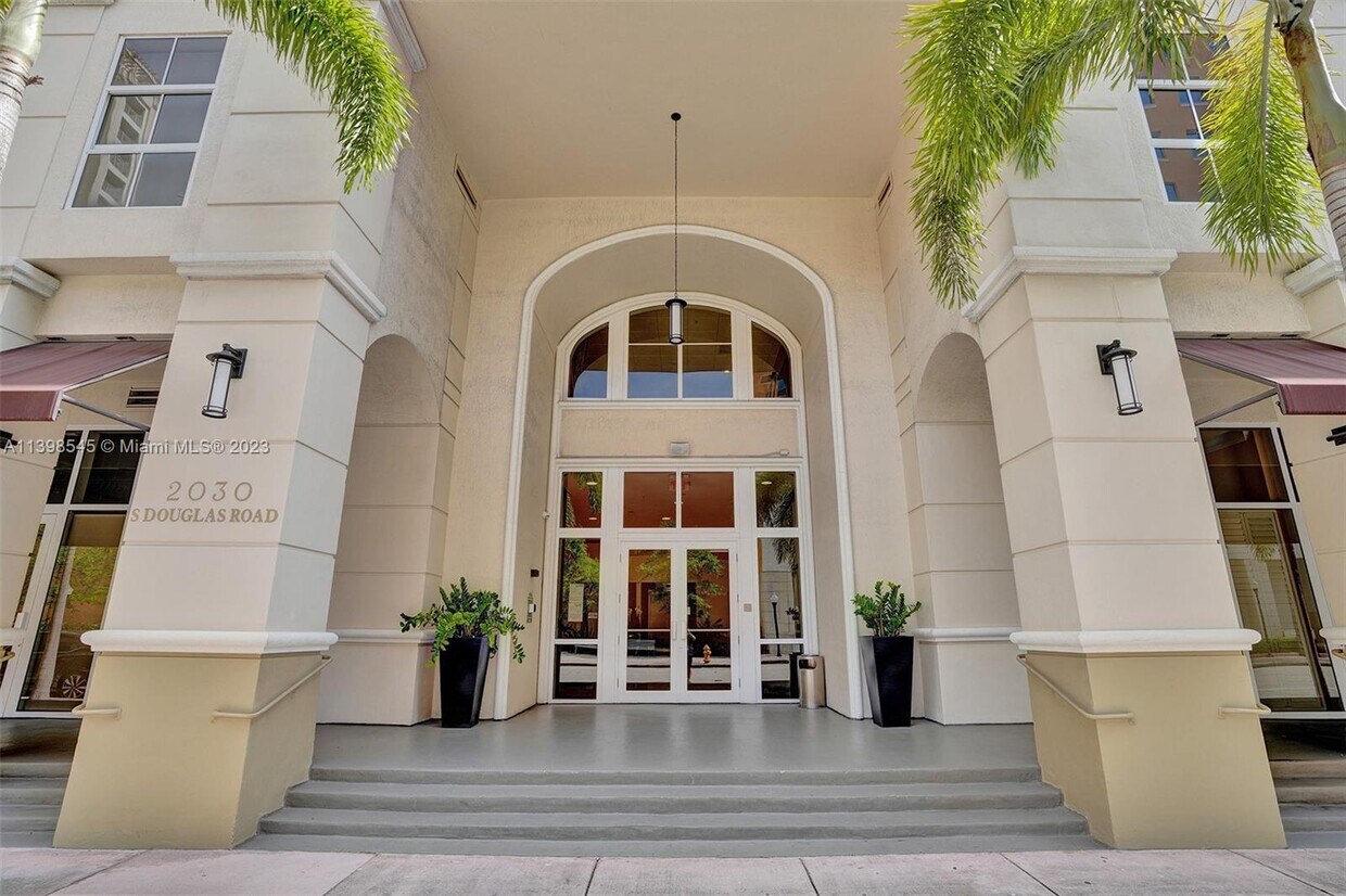 2030 Douglas Rd Unit 816, Miami, FL 33134 Condo for Rent in Miami, FL