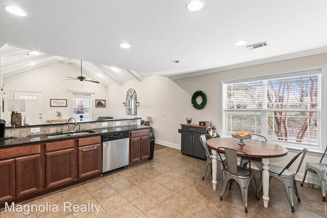 Foto del edificio - 3 br, 2 bath House - 853 Berkshire Ct