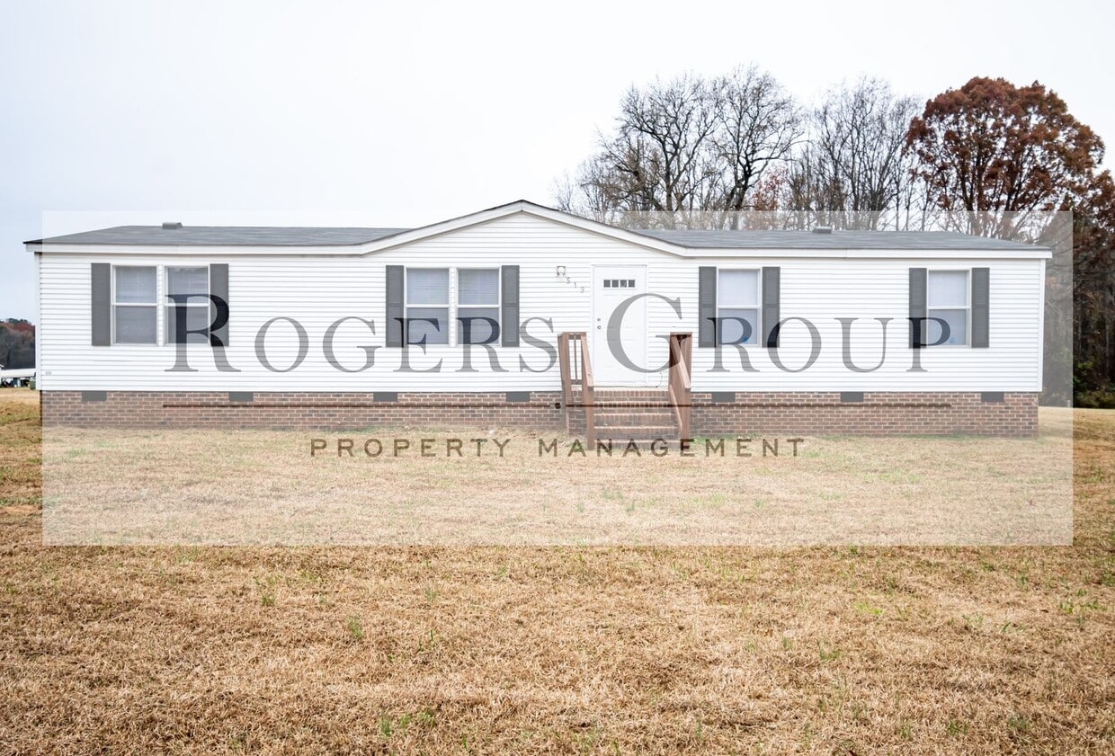 Foto principal - 519 Cedar Cove Rd