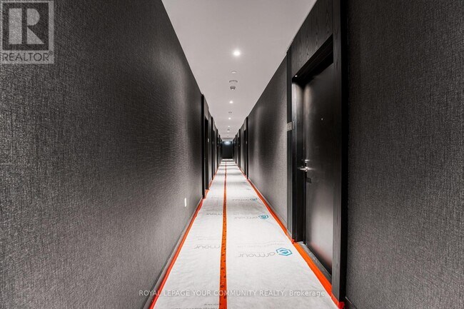 Building Photo - 110 Broadway Ave