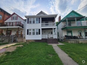 Building Photo - 3415 Woodburn Ave