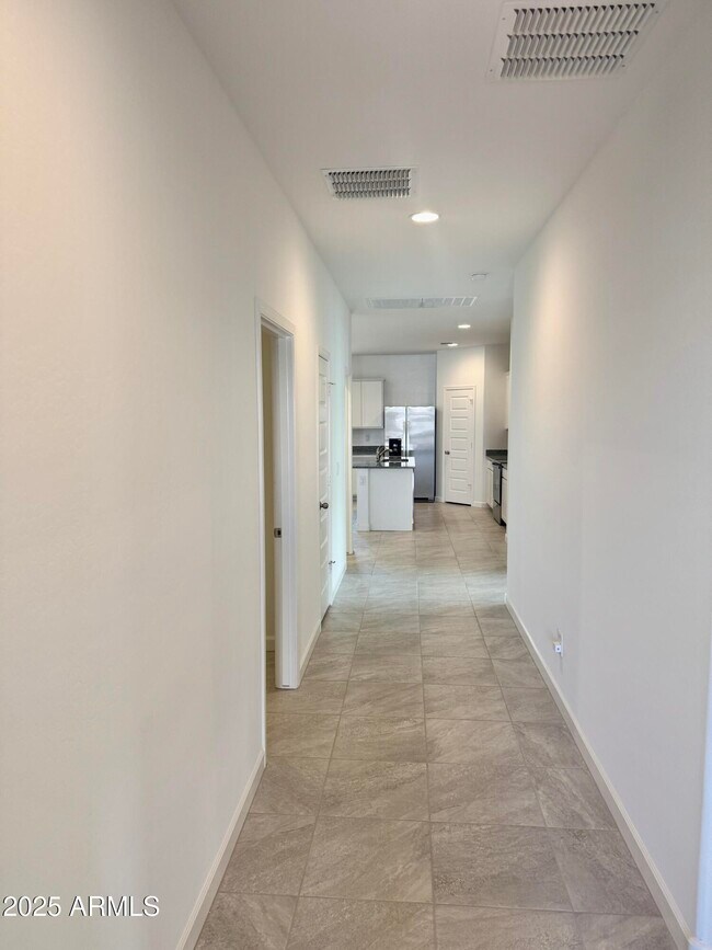 Foto del edificio - 5835 E Freesia Ln