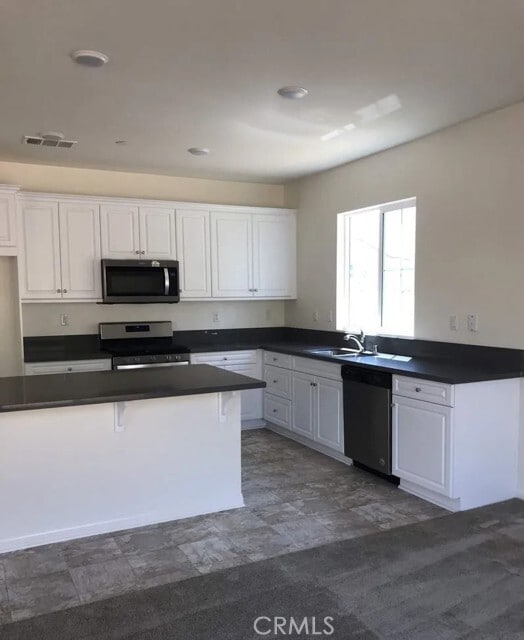 Building Photo - 312 Pomegranate St