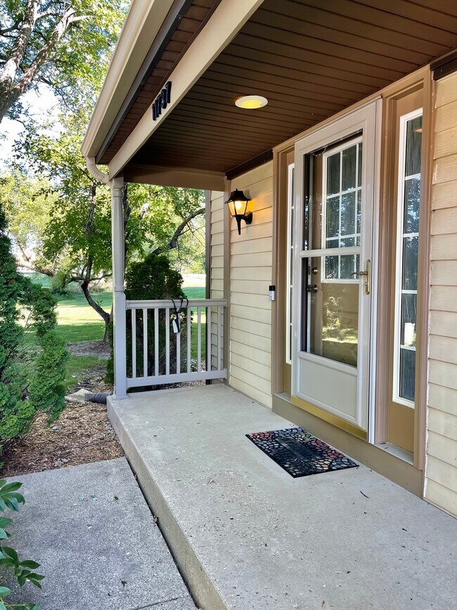 Foto del edificio - 11737 Woodcreek Dr