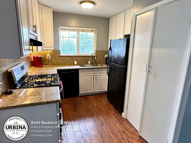 Foto del edificio - Charming Single-Level Home in Cul-de-sac w...