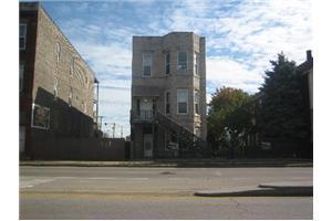 Building Photo - 3405 S Ashland Ave