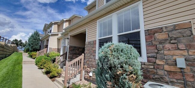 Building Photo - 8188 Elk River View