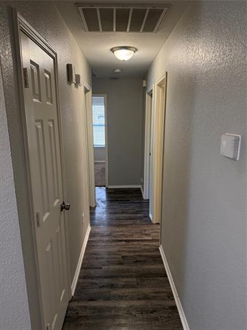 Building Photo - 1936 Encino Dr