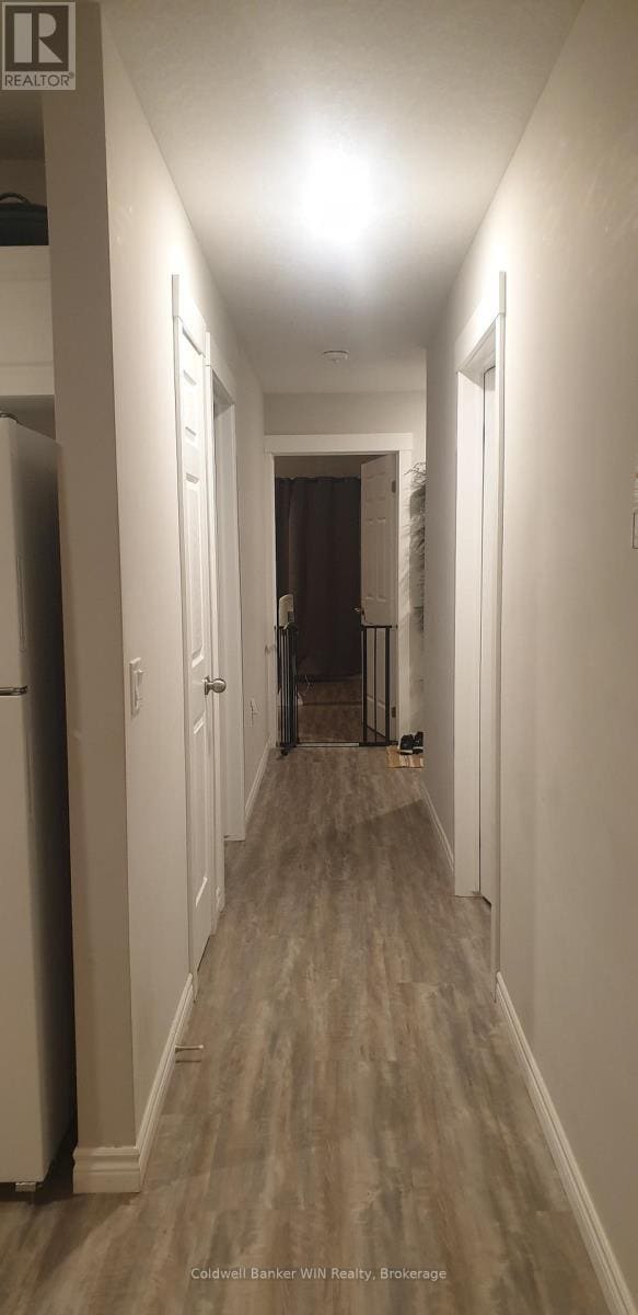 Building Photo - 540 Wallace Ave S