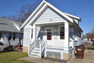 Building Photo - 1816 Sterling Ave
