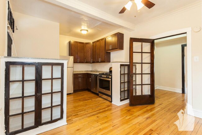 Foto del edificio - 2535 N Campbell Ave