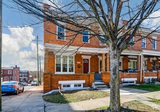 Building Photo - 4269 Sheldon Ave