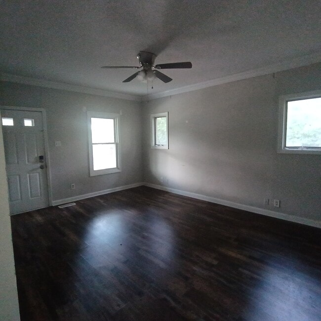 Photo - 17 Clay St (Erlanger, KY) House