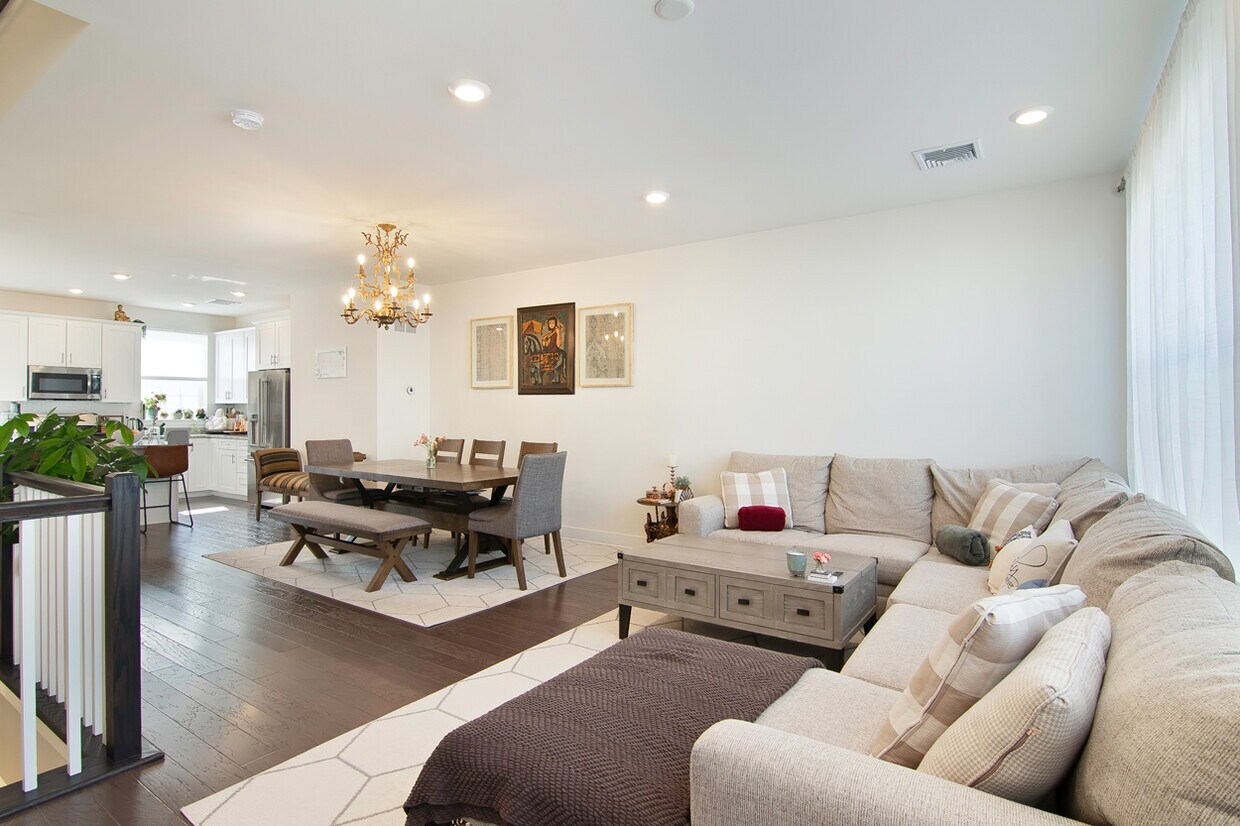 404 Saratoga Ct, Branchburg, NJ 08876 Townhome Rentals in Branchburg