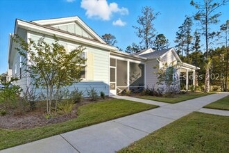 Building Photo - 215 Tropics Ave