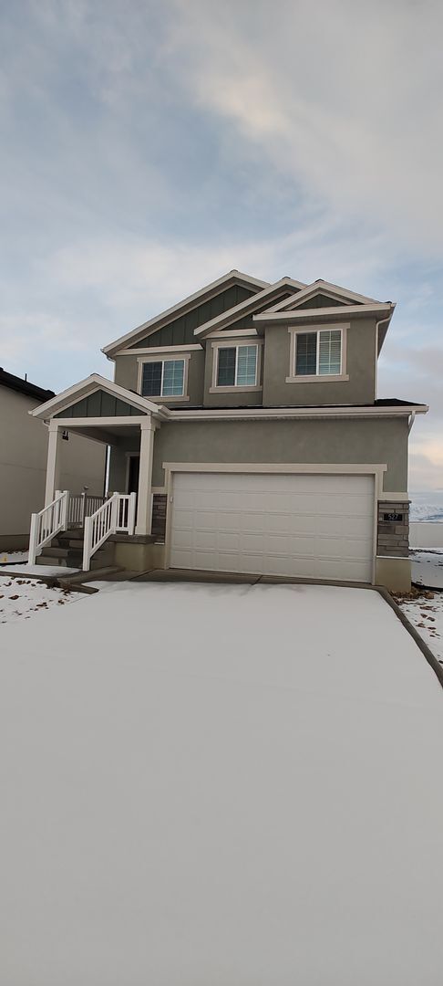 Building Photo - GET $500 OFF THE FIRST MONTHS RENT!!!!