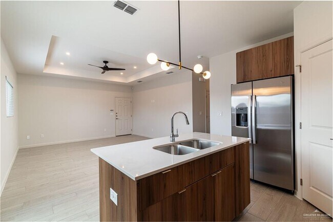 Foto del edificio - 3416 Duke Ave