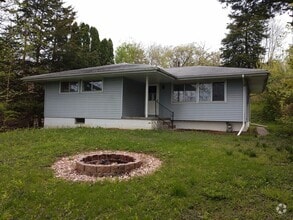 Building Photo - 2130 Glaspell St