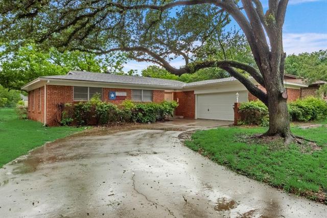 Foto principal - 805 N Douglas Ave