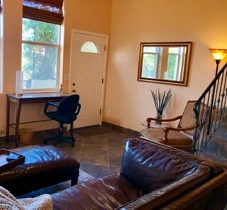 Living Area - 216 Montreal St