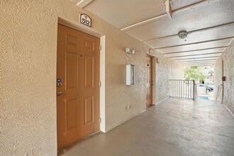 Building Photo - 8255 Ibis Club Dr