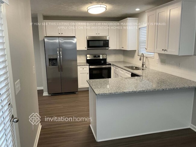 Foto del edificio - 4836 Ark Ln