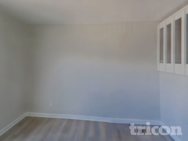 Building Photo - 3928 Smoke Tree Dr